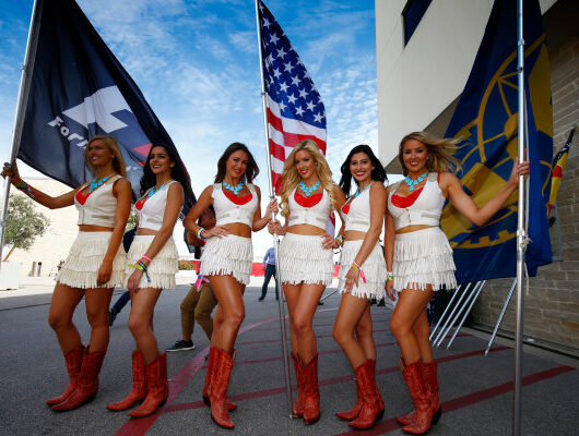 Circuit of the Americas, Austin Texas, USA.
Sunday 23 October 2016.
Grid Girls.
World Copyright: Andy Hone/LAT Photographic
ref: Digital Image _ONZ8851
